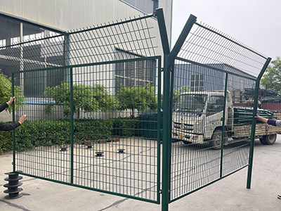 公路隔离栅