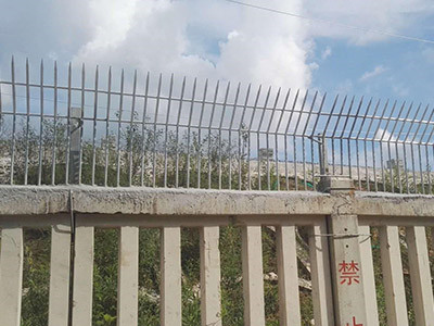 铁路防爬刺图片12